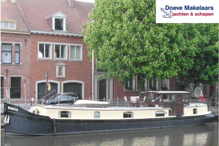 Replica Dutch Barge (Luxemotor) 