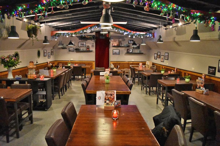Restaurant vessel, 96 seats