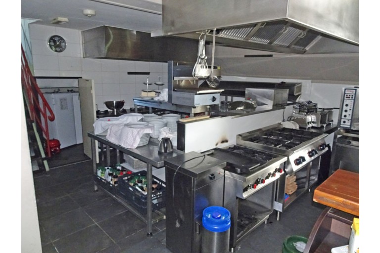 Restaurant vessel, 96 seats