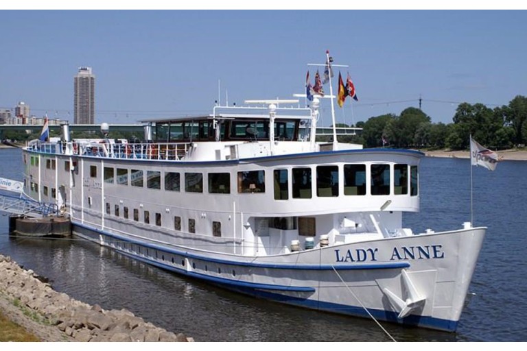 Bateau Logement passagers 100 passagers