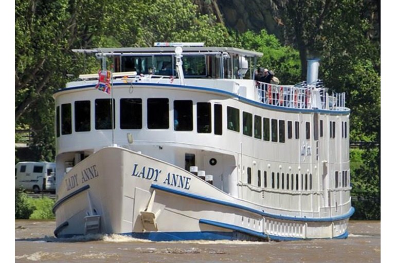 Bateau Logement passagers 100 passagers