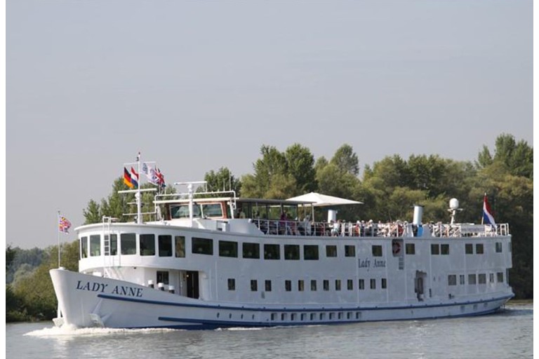 Bateau Logement passagers 100 passagers