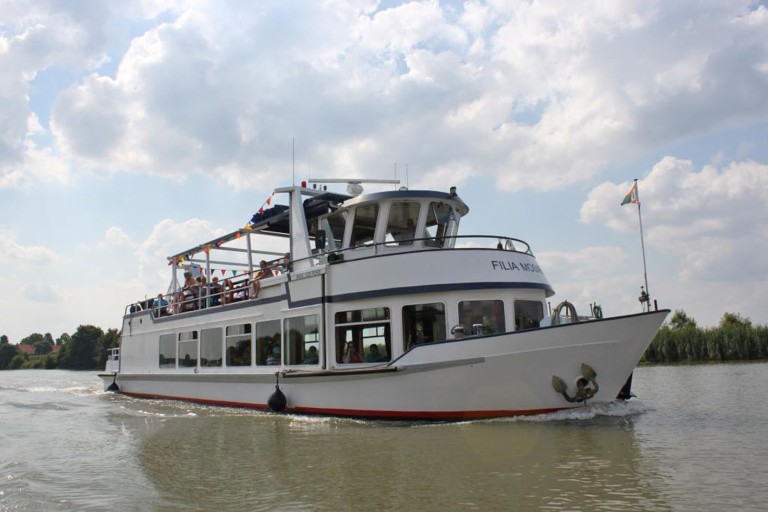 Day passenger ship 120 pax