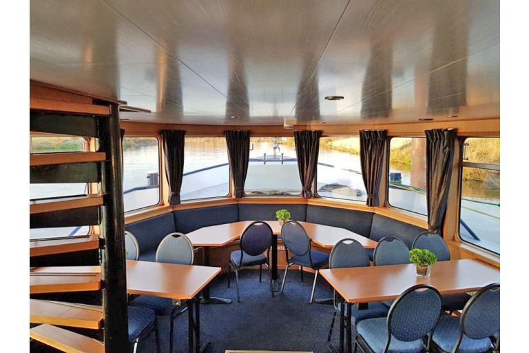 Day passenger ship 120 pax