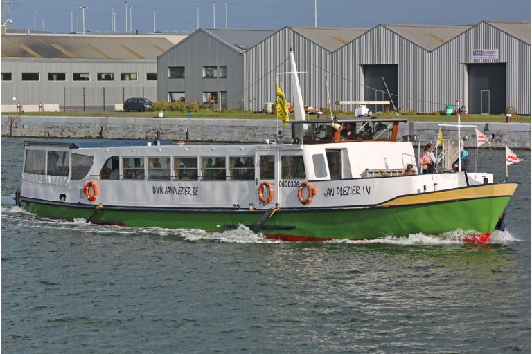 Bateau Promenade 75 passagers à la journée