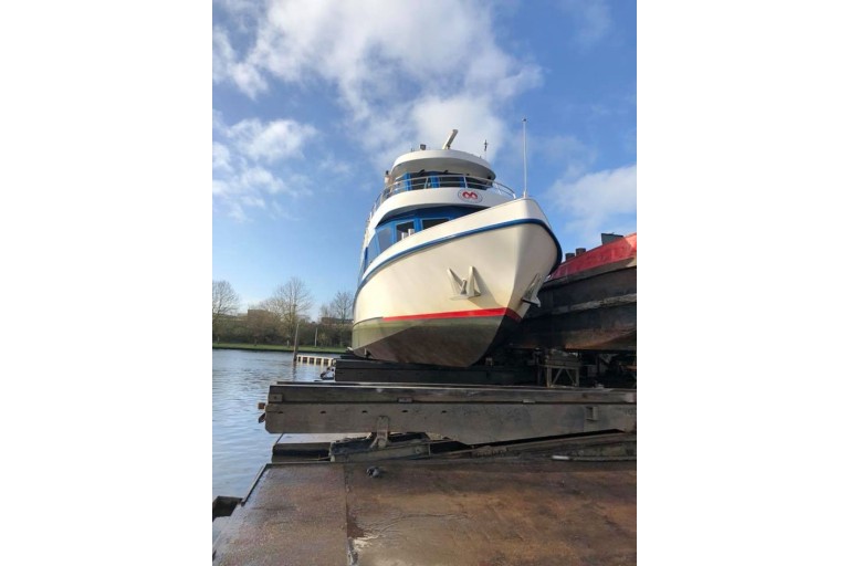 Tages Fahrgastschiff 250 gäste