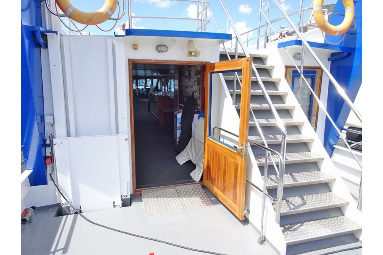 Tages Fahrgastschiff 250 gäste