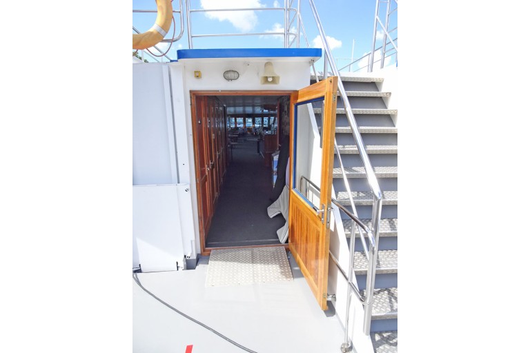 Tages Fahrgastschiff 250 gäste