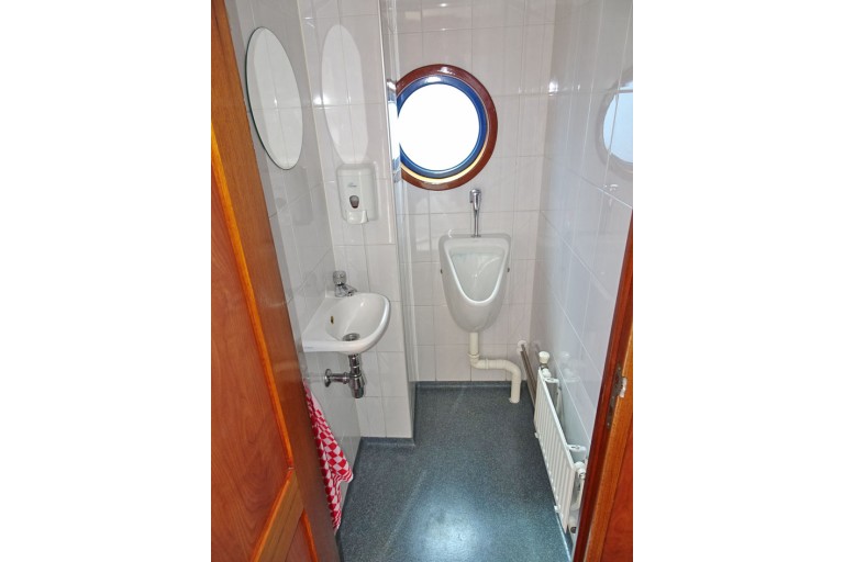 Tages Fahrgastschiff 250 gäste