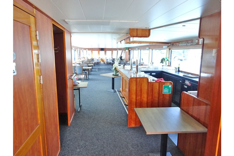 Tages Fahrgastschiff 250 gäste