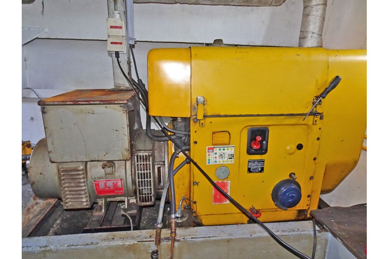 Day passenger ship 100 pax