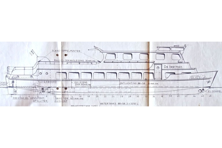 Day passenger ship 100 pax