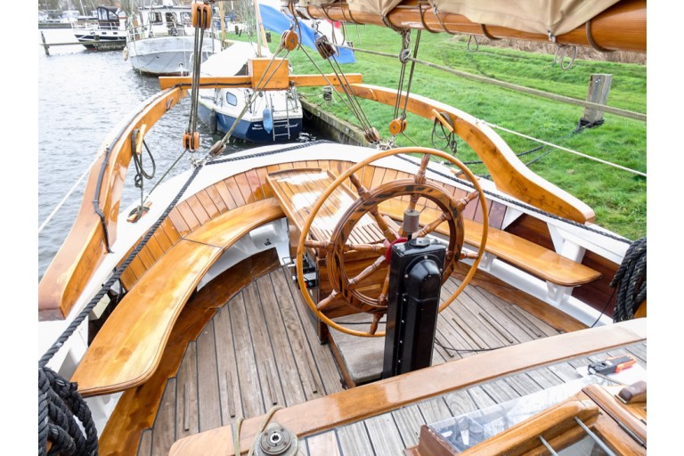 Voile Flèche en cul 19.60