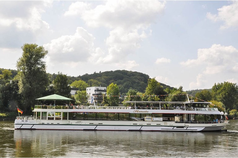 Day passenger ship / Party ship 500 pax