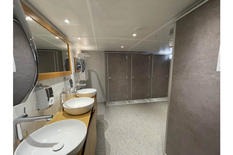 Day passenger ship / Party ship 500 pax