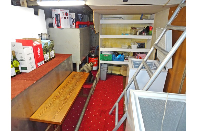 Hotel / Passenger ship 18 pax