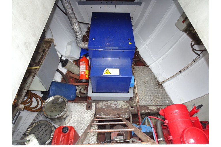 Hotel / Passenger ship 18 pax