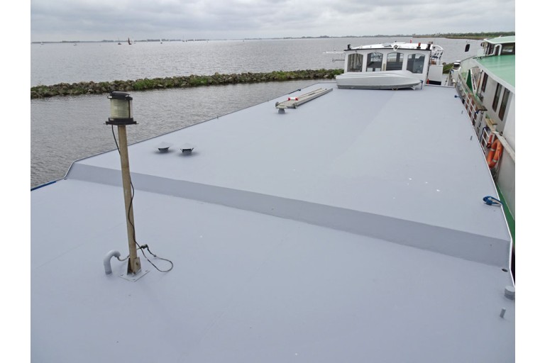 Hotel / Passenger ship 18 pax