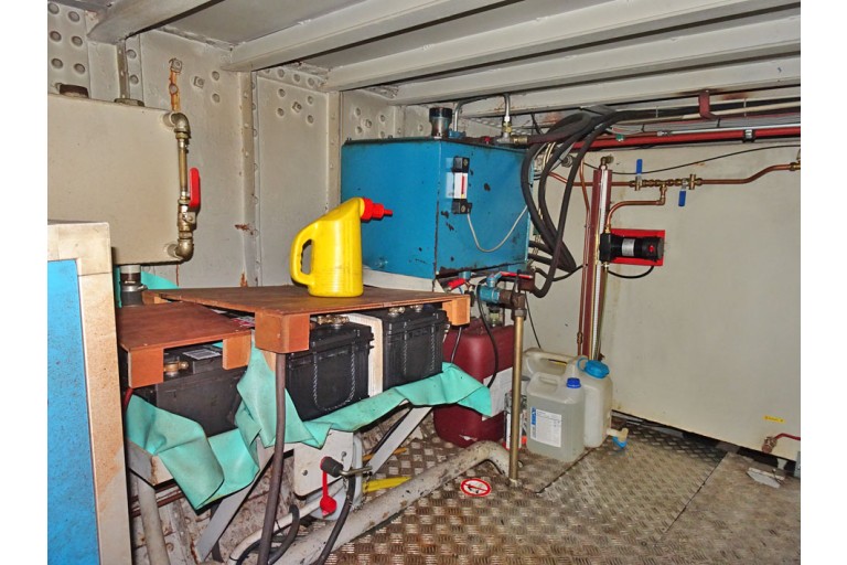 Peniche Hollandaise 31.28 / Luxe Motor avec certificat