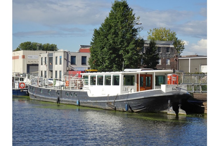 Peniche Hollandaise 31.28 / Luxe Motor avec certificat