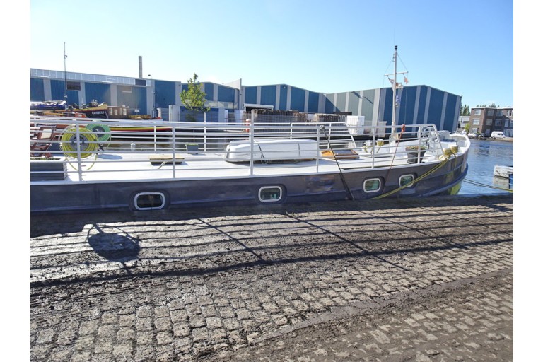 Peniche Hollandaise 31.28 / Luxe Motor avec certificat