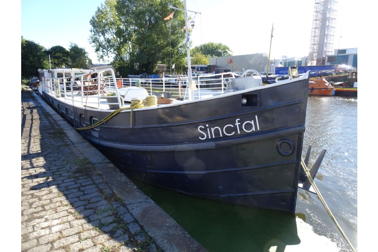 Peniche Hollandaise 31.28 / Luxe Motor avec certificat