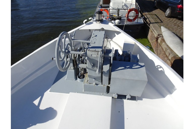Peniche Hollandaise 31.28 / Luxe Motor avec certificat