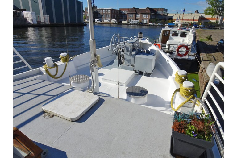 Peniche Hollandaise 31.28 / Luxe Motor avec certificat