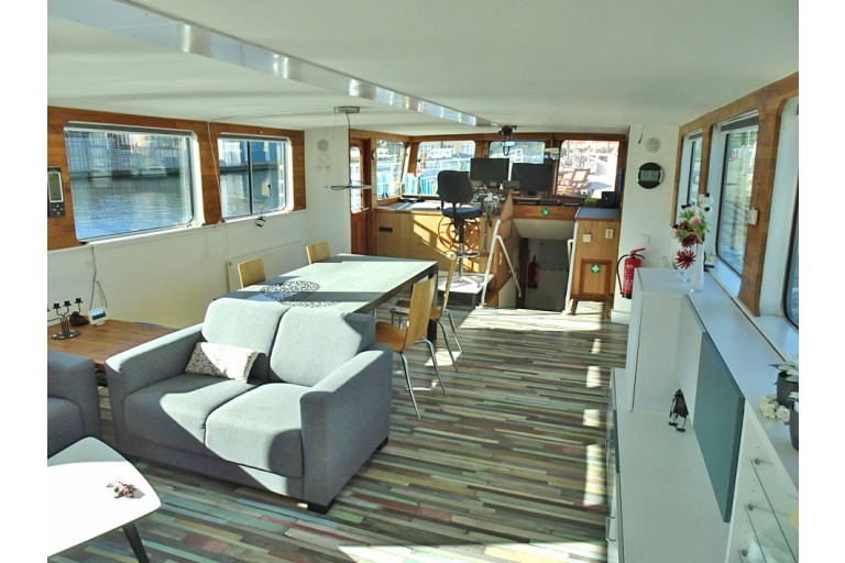 Peniche Hollandaise 31.28 / Luxe Motor avec certificat