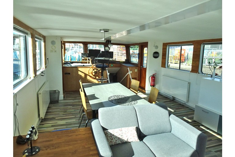 Peniche Hollandaise 31.28 / Luxe Motor avec certificat