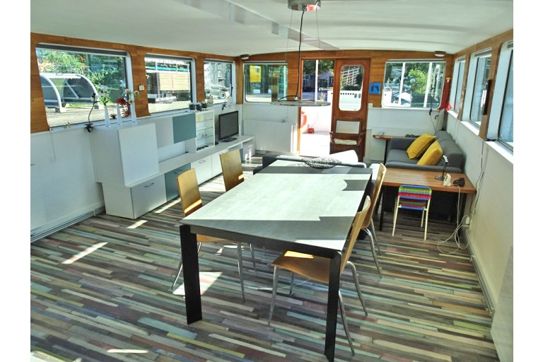 Peniche Hollandaise 31.28 / Luxe Motor avec certificat