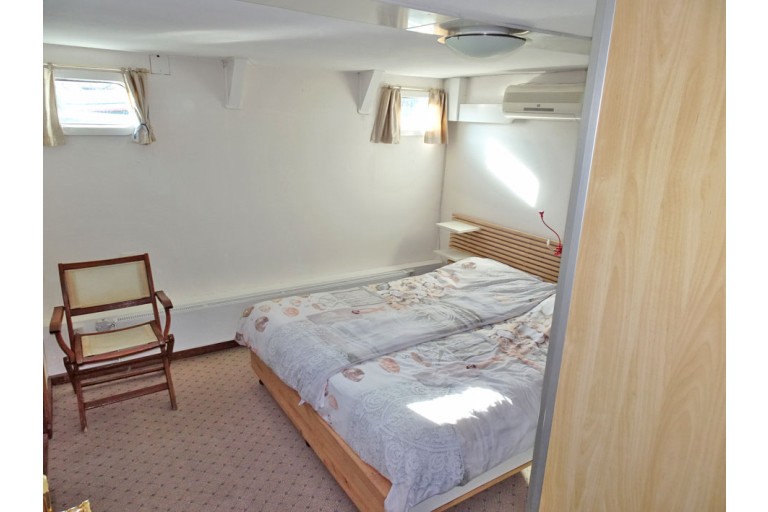 Peniche Hollandaise 31.28 / Luxe Motor avec certificat