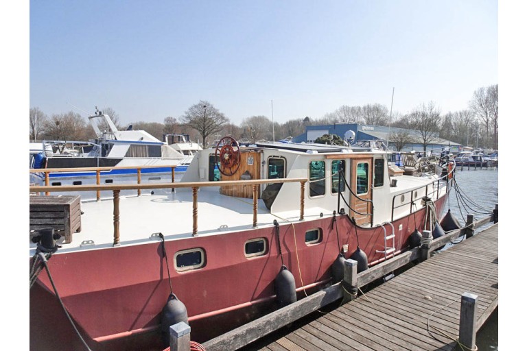 Chiquita 18.53 Live Aboard yacht