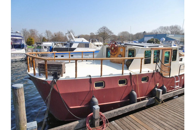 Chiquita 18.53 Live Aboard yacht