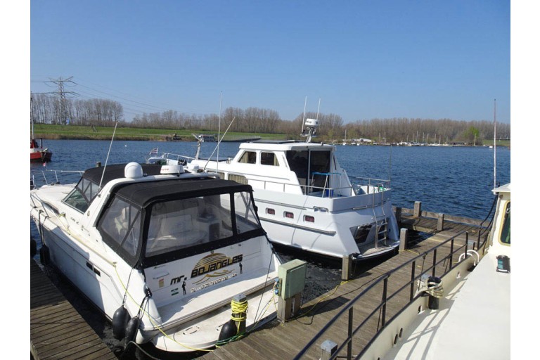 Chiquita 18.53 Live Aboard yacht