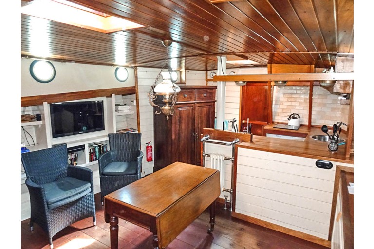 Chiquita 18.53 Live Aboard yacht