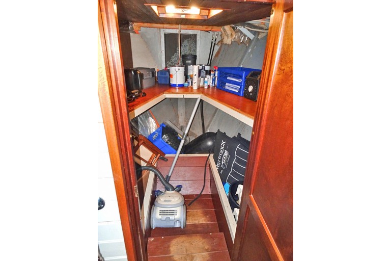 Chiquita 18.53 Live Aboard yacht