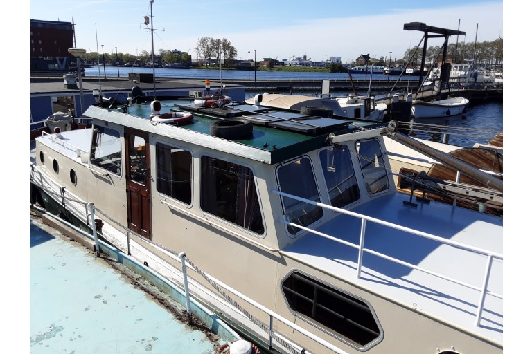 Peniche Hollandaise / Motortjalk 17.60