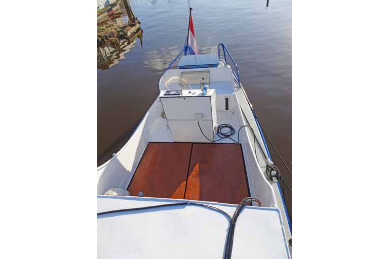 Dutch Barge 13.80