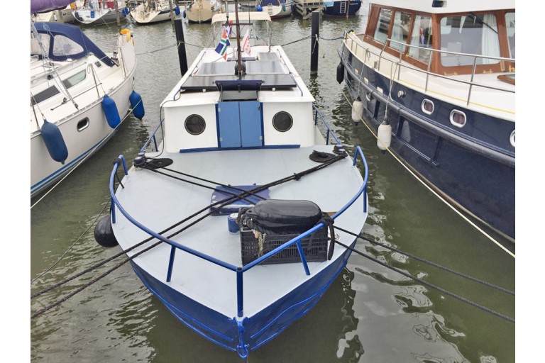 Dutch Barge 13.80