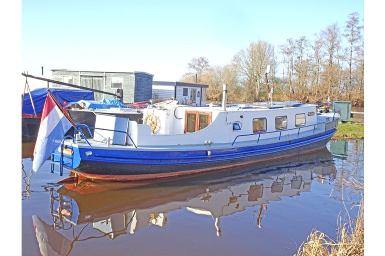 Dutch Barge 13.80