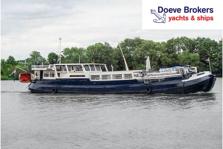 Dutch Barge 26.18 with TRIWV