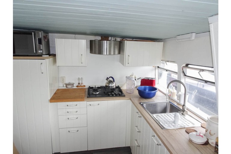 Dutch Barge 26.18 with TRIWV
