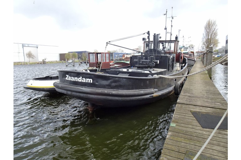 Tugboat 19.45 with TRIWV