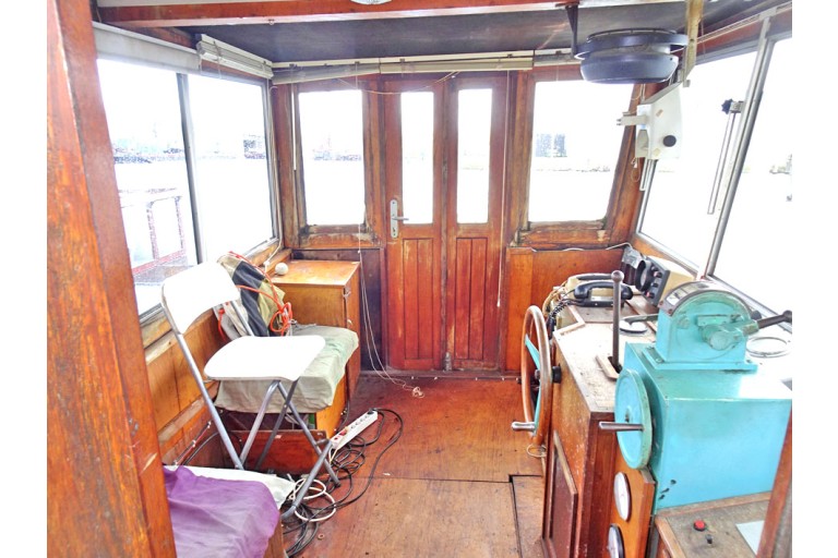 Tugboat 19.45 with TRIWV