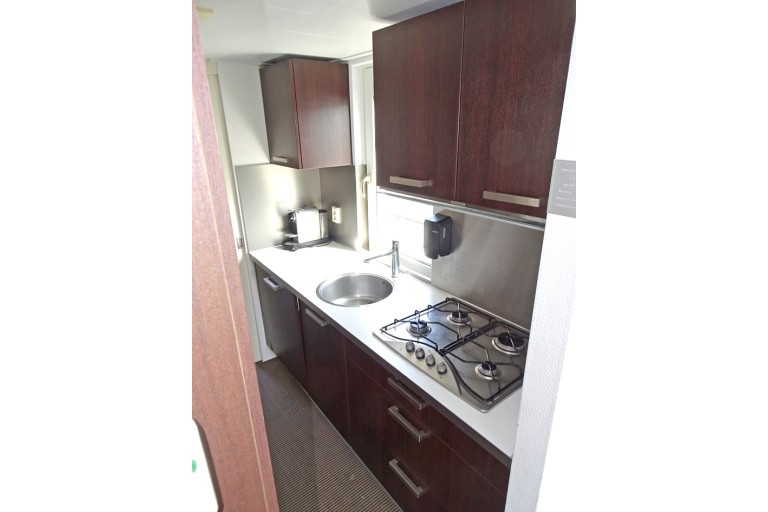 Prins Homeship 1350 Houseboat