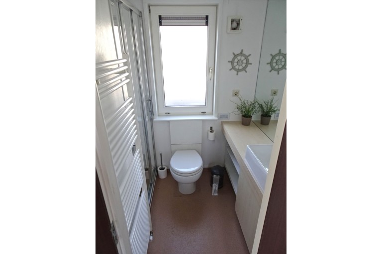 Prins Homeship 1350 Houseboat