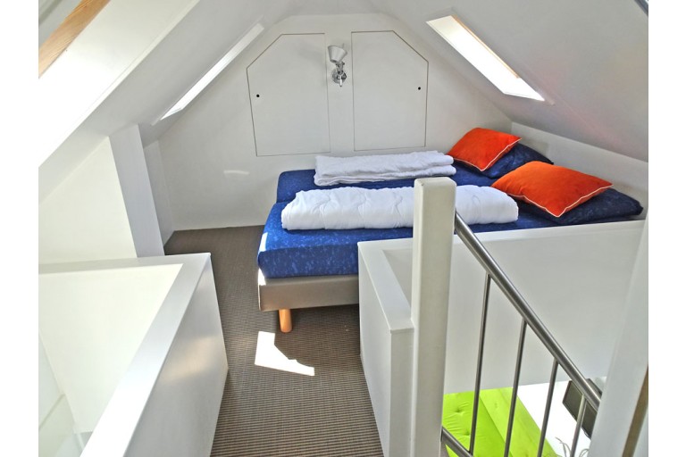 Prins Homeship 1350 Houseboat