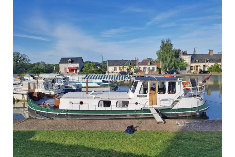 Dutch Barge 14.65