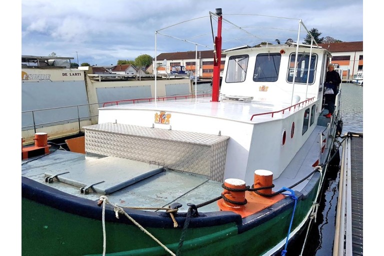 Dutch Barge 14.65